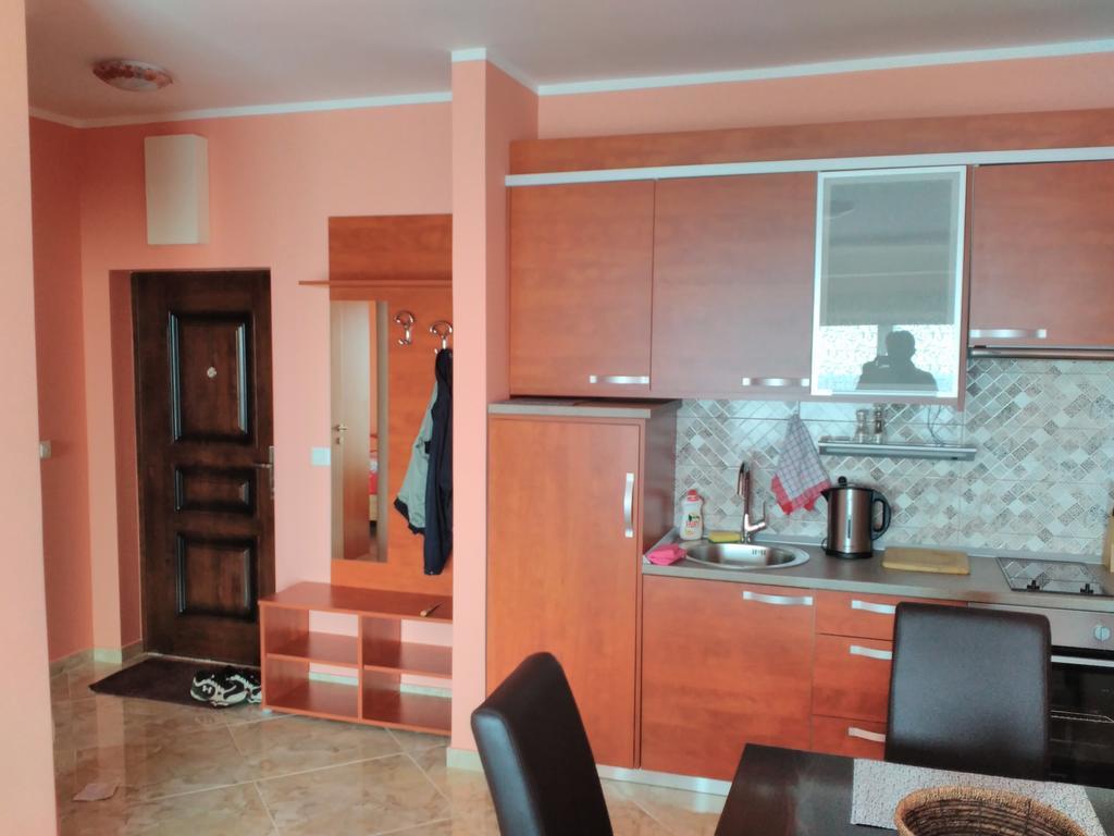 Apartment Sea Space Dobra Voda Buitenkant foto