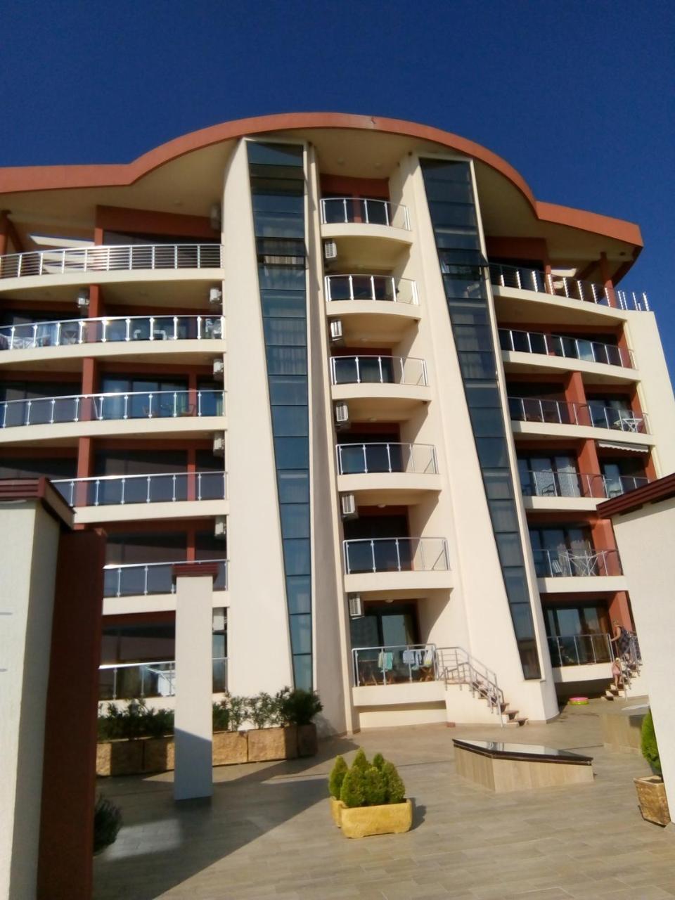 Apartment Sea Space Dobra Voda Buitenkant foto
